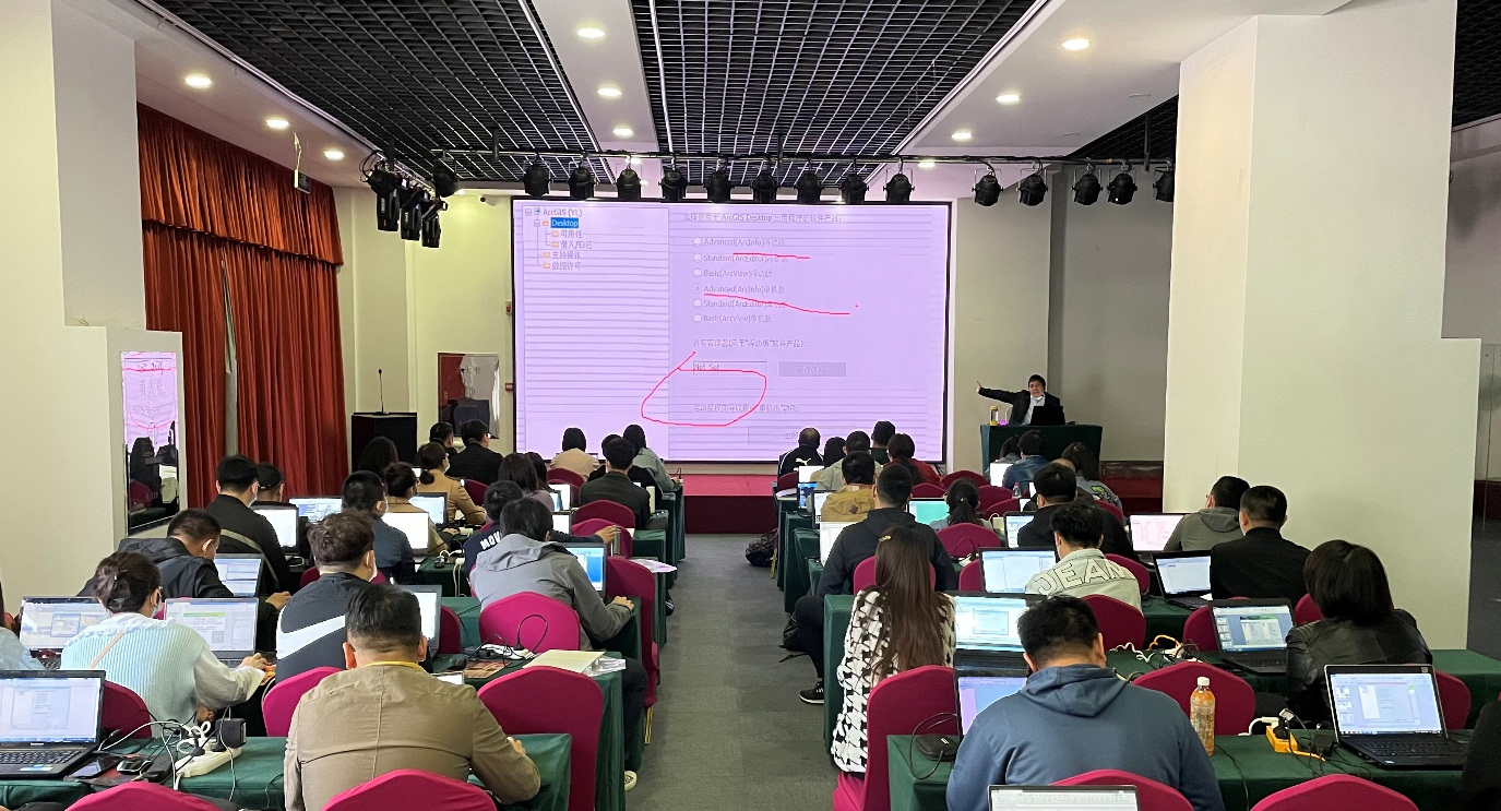 设计院公司GIS数据分析和应用培训圆满完成.png